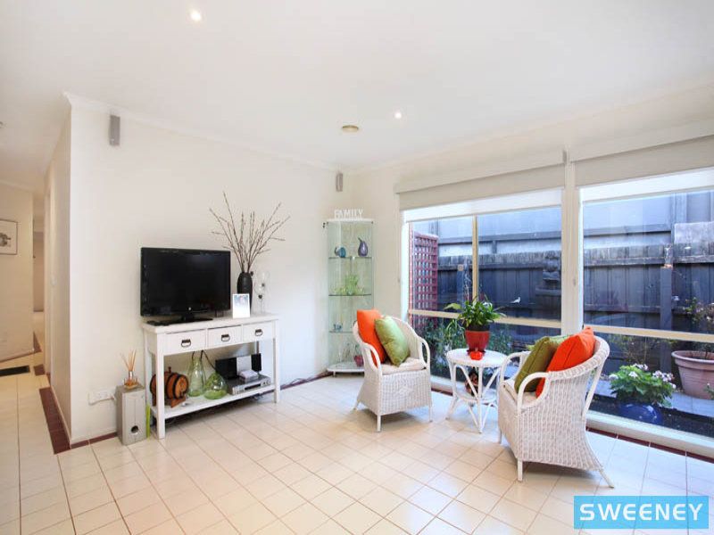 15 Whitmore Place, Hillside - Thumbnail 7