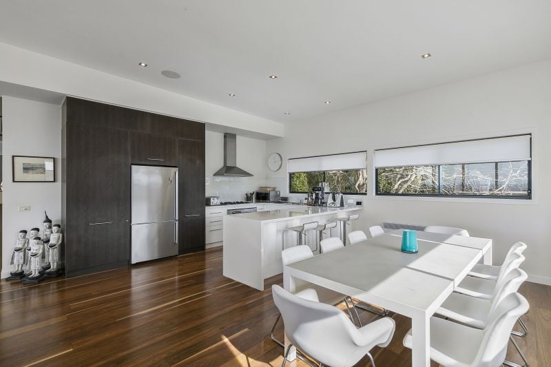 2/3 Hopetoun Terrace Lorne VIC, Lorne - Thumbnail 4