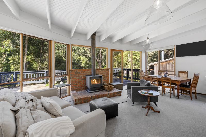 16 Richardson Boulevard, Lorne, VIC, Lorne - Thumbnail 2