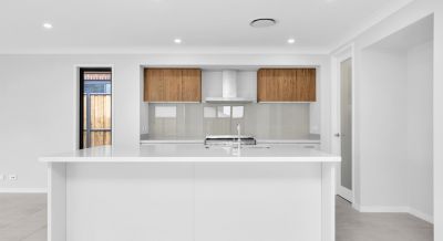 Box Hill, 4 Hibiscus Street