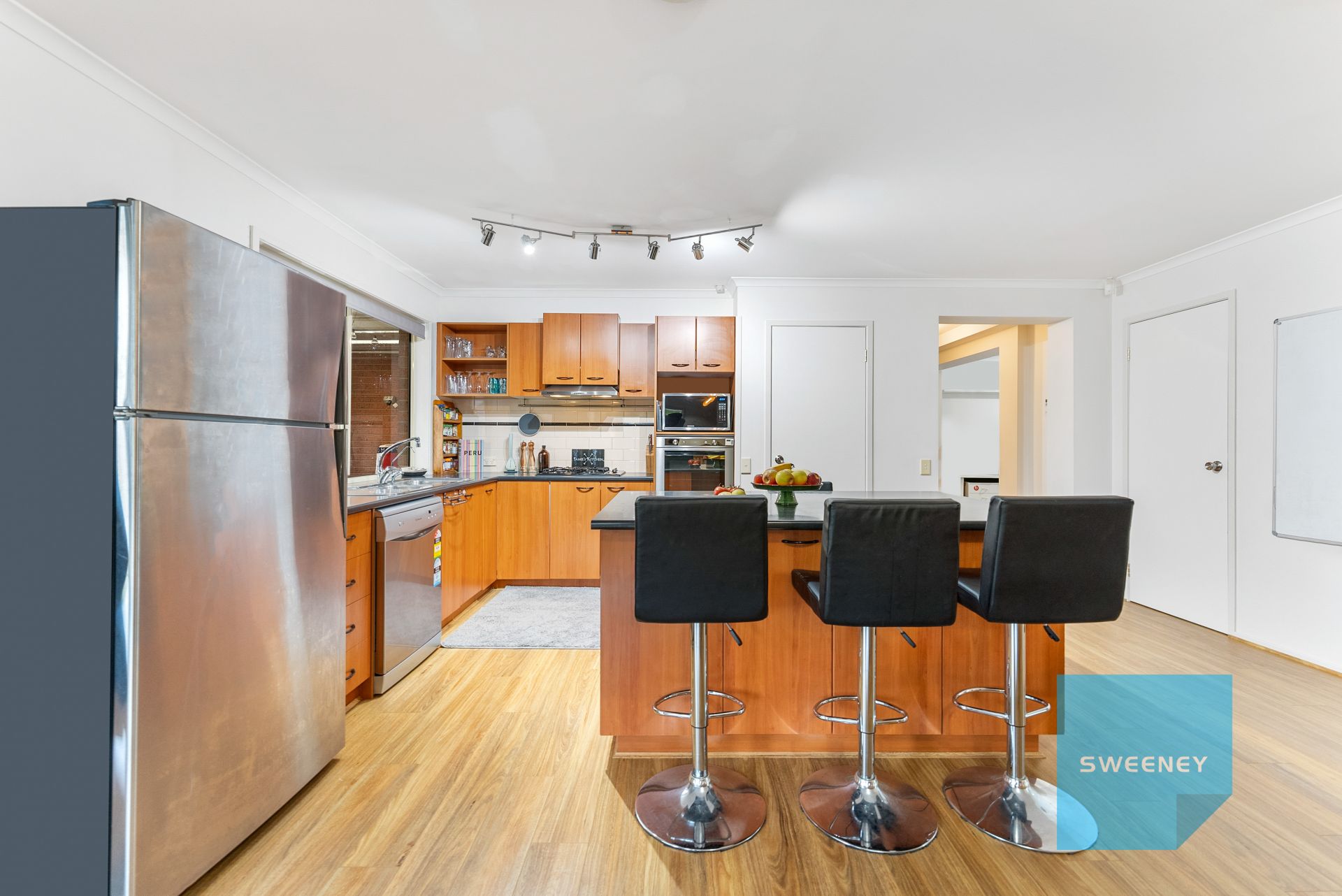40 Parkin Avenue, Caroline Springs - Thumbnail 8