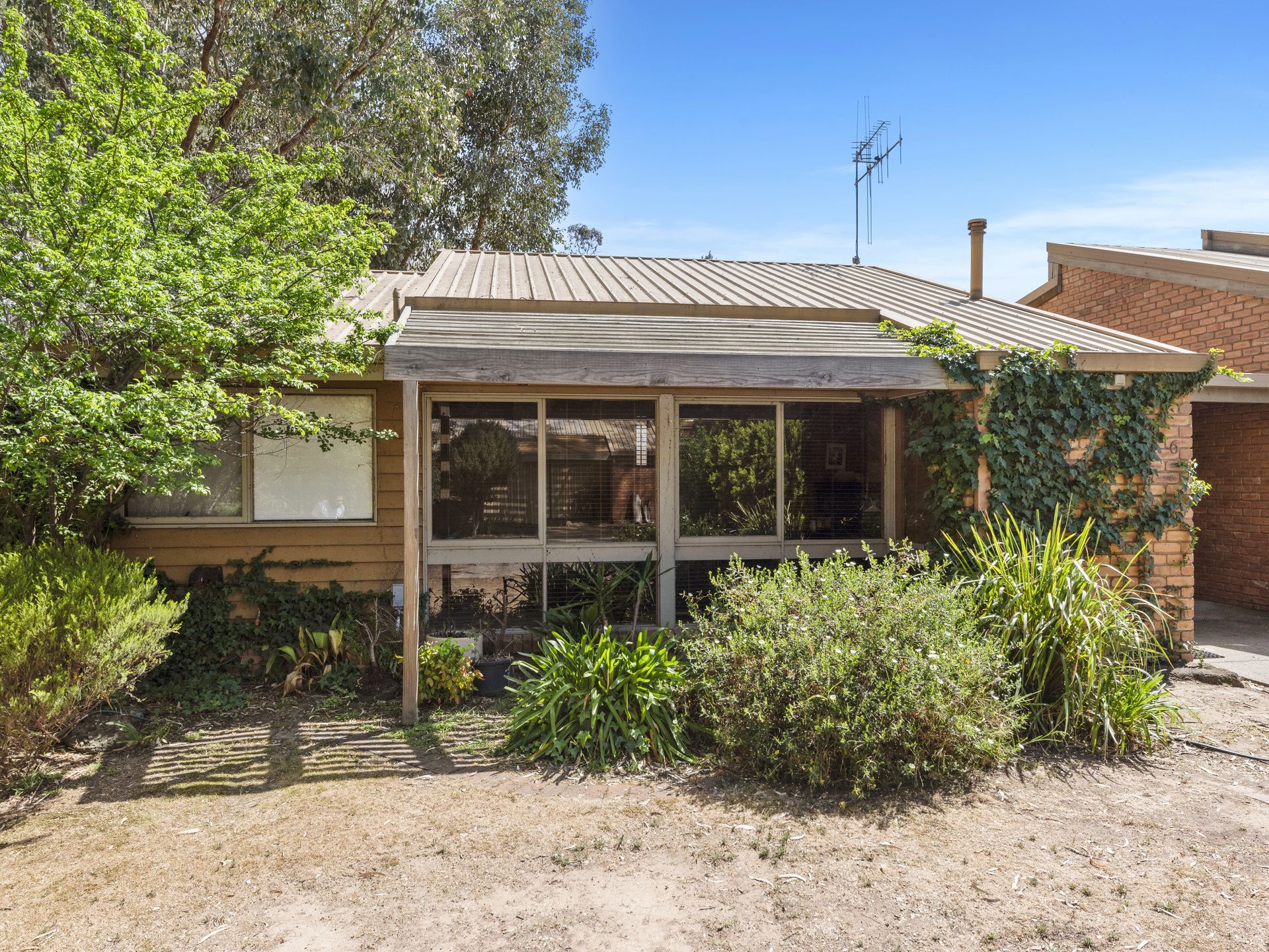 6/163165 Retreat Road, Spring Gully DCK Real Estate