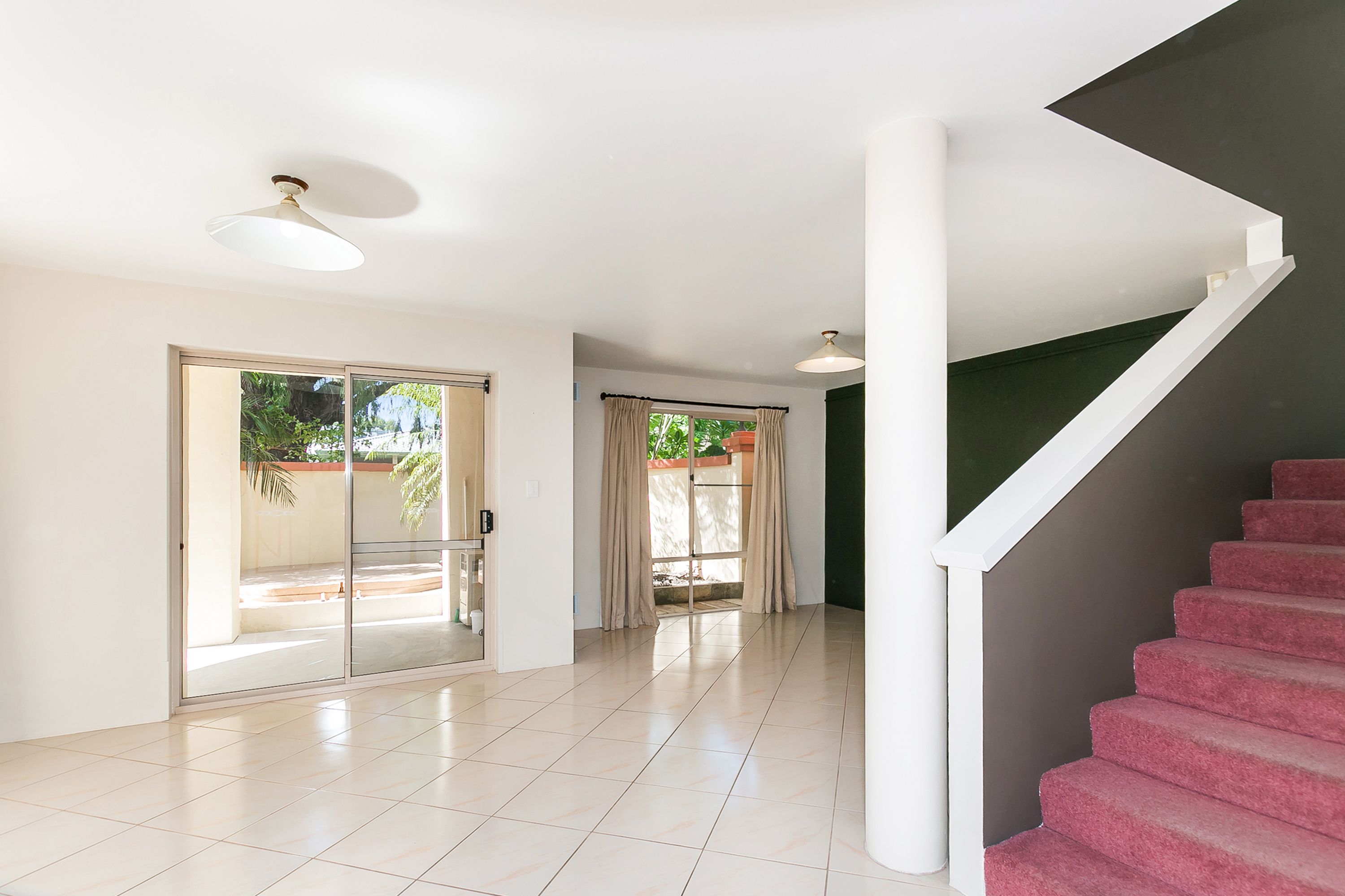 Real Estate For Lease 1/9 Riverview Street South Perth , WA