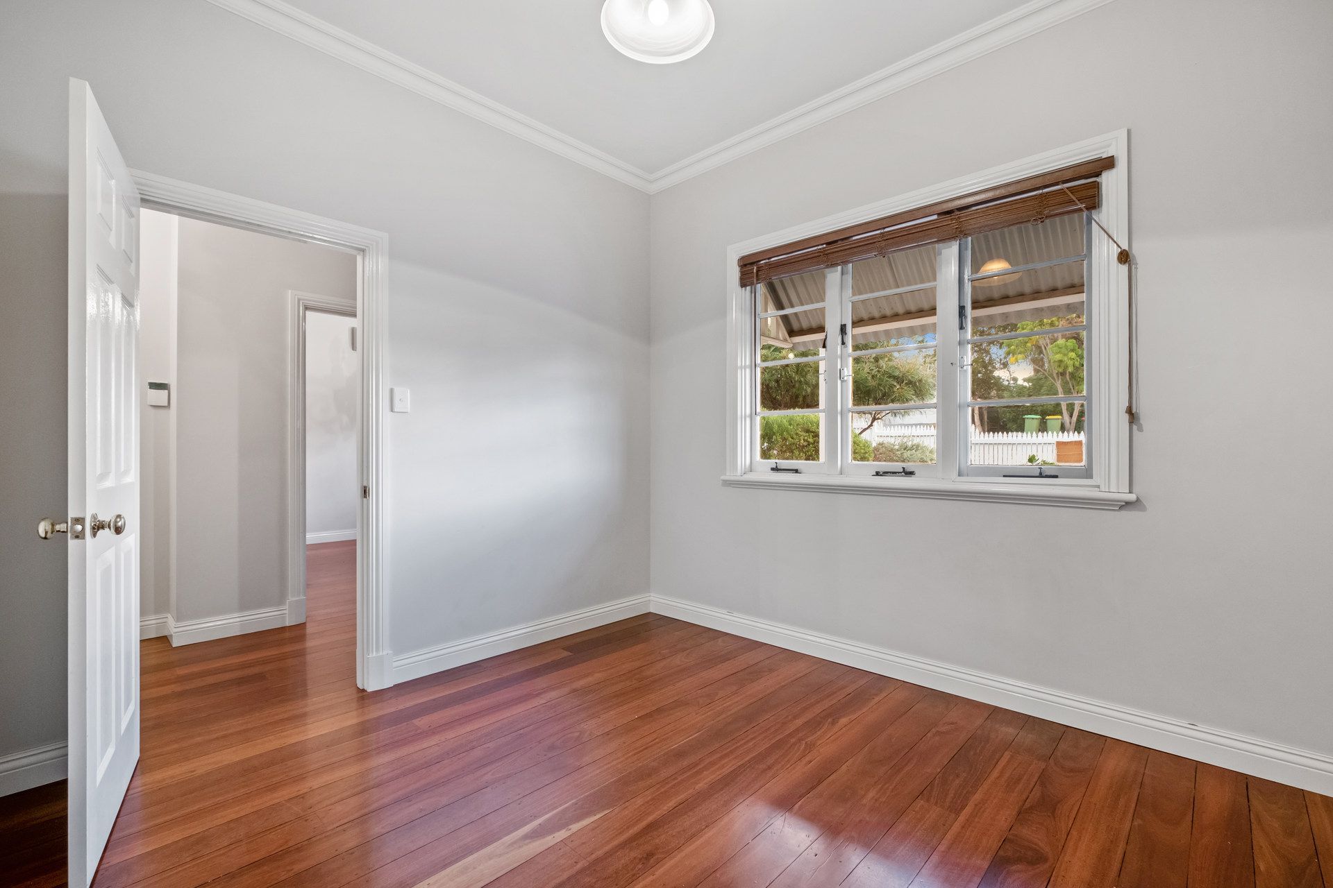 Real Estate For Sale 28 Shaftesbury Avenue Bayswater , WA