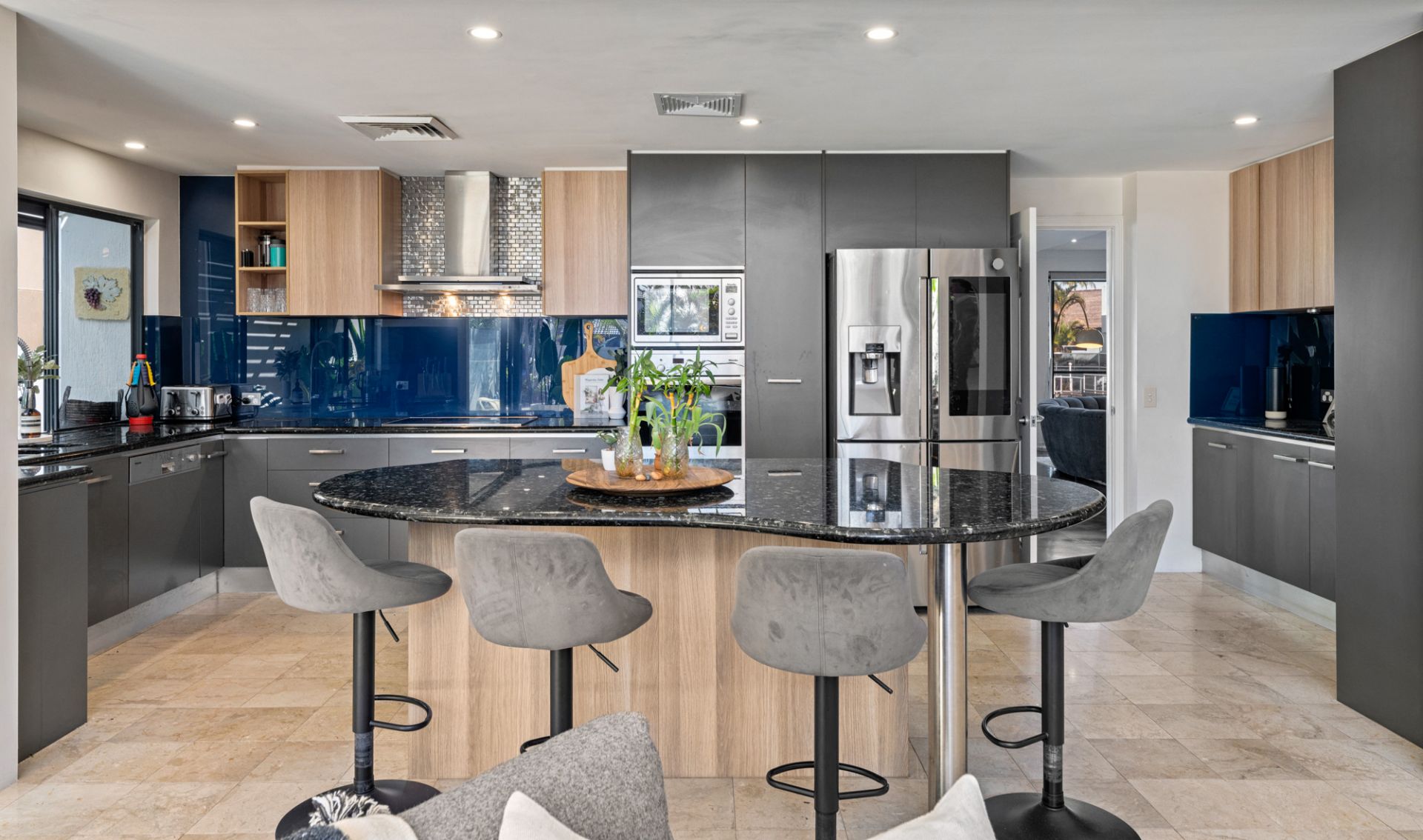 $ 2,250,000, Runaway Bay - Thumbnail 8