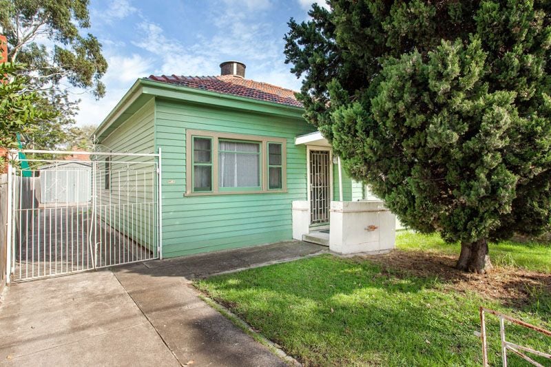 46 Hyde Street, Seddon - Thumbnail 2