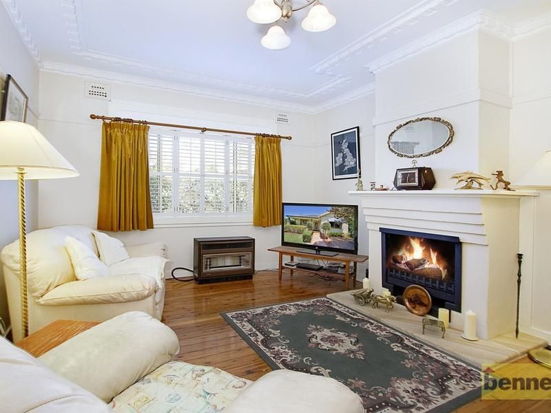 2 Fairfield Avenue, Windsor - Thumbnail 4