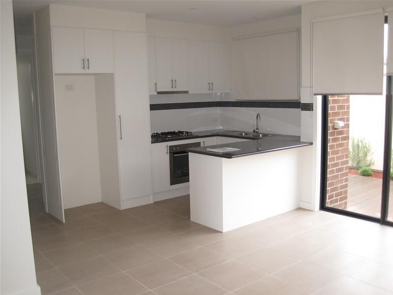 2 BEDROOM HOME IN A PRIME LOCATION!