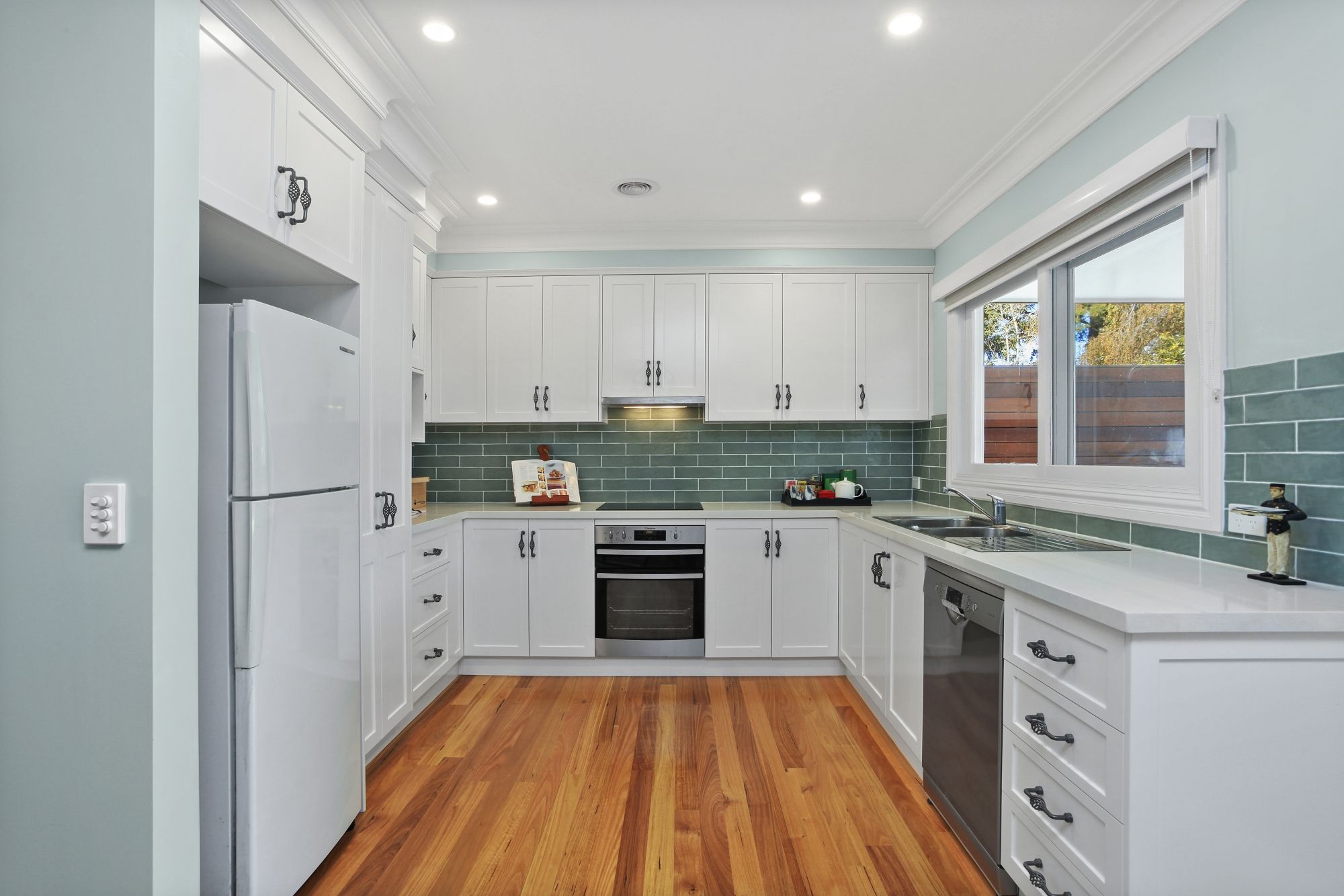 10 Backhouse Street Wentworth Falls 2782