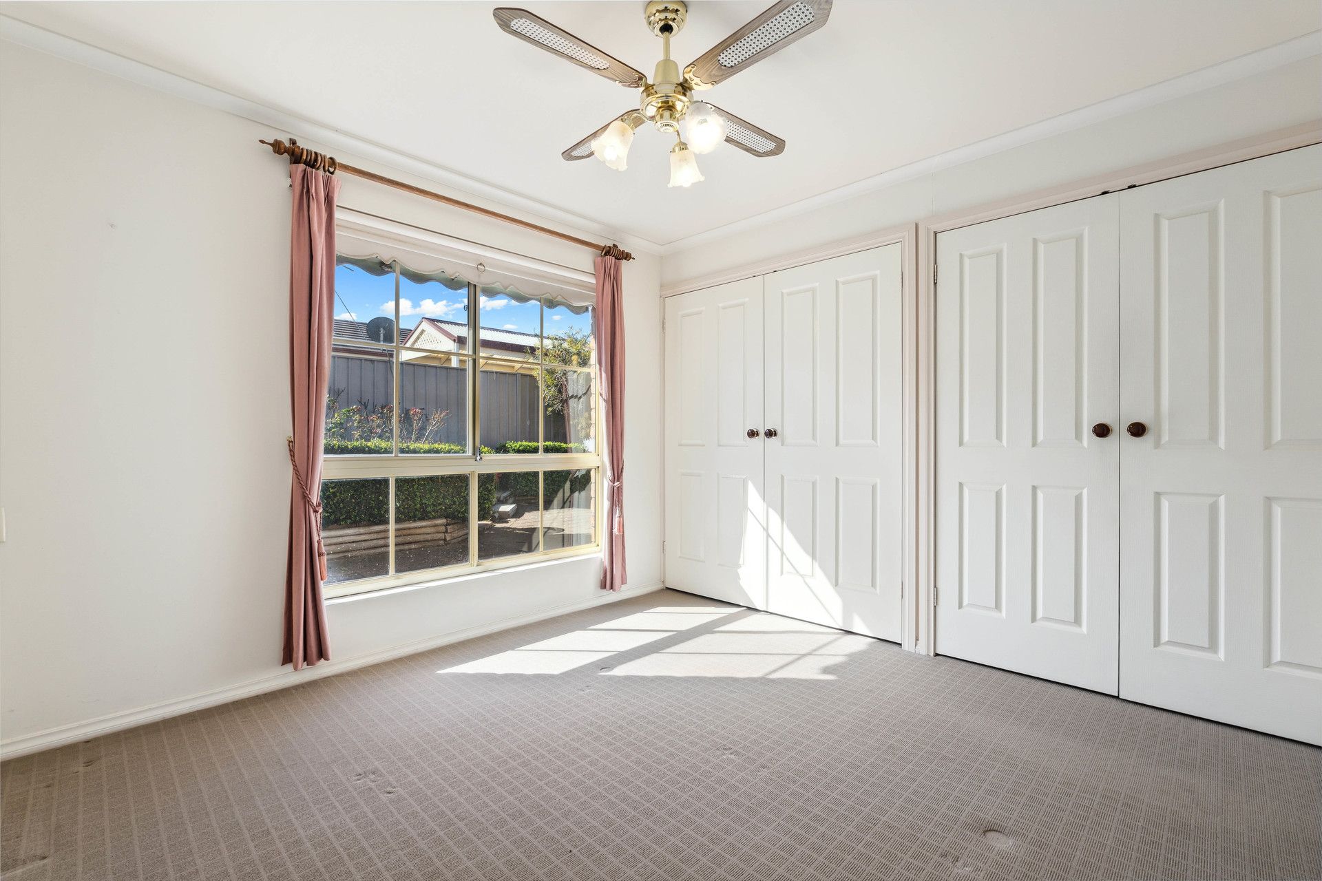 3/12 Buttercup Grove Morphett Vale 5162