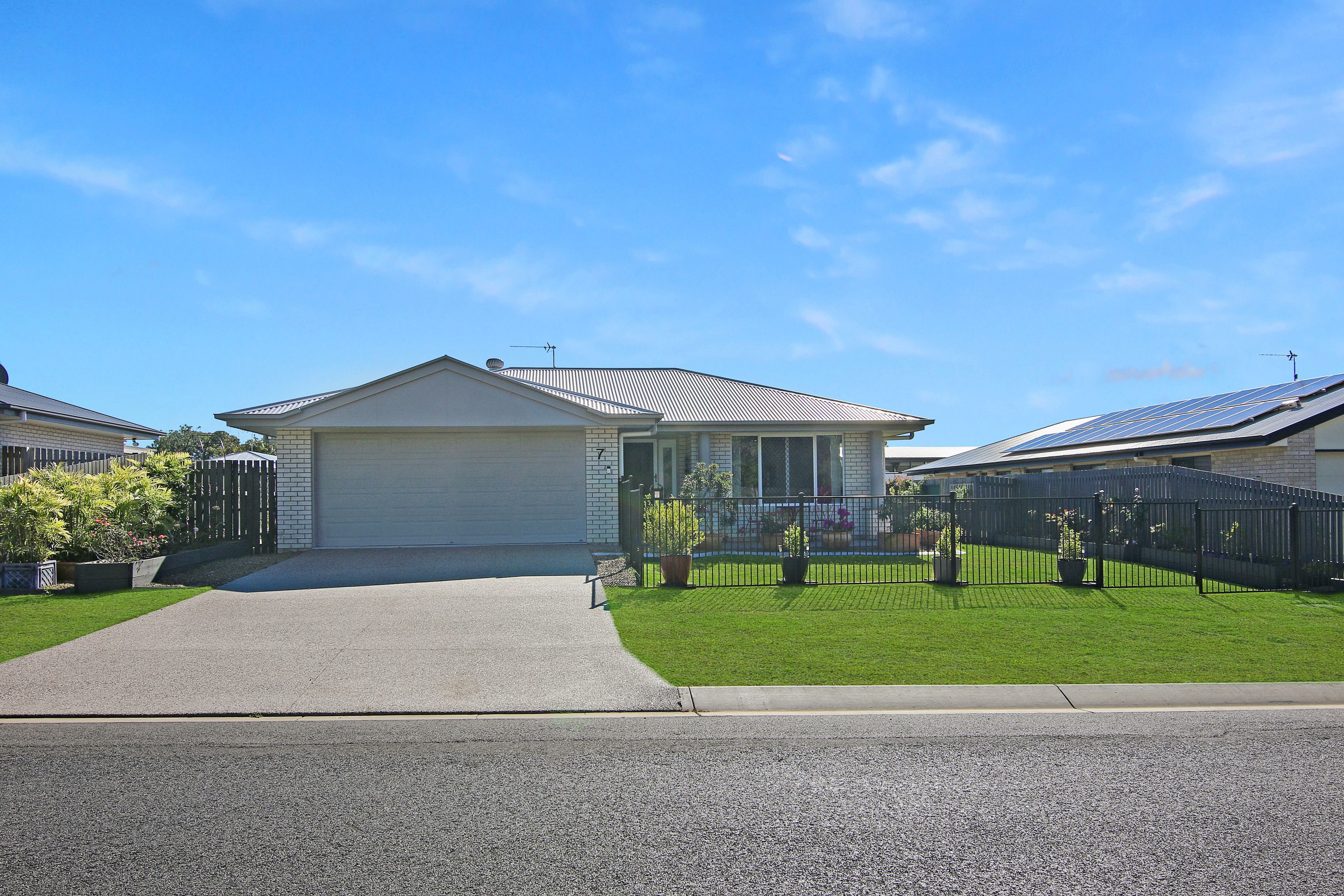 Sold property Sold Price for 7 Silkwood Drive Urangan , QLD 4655