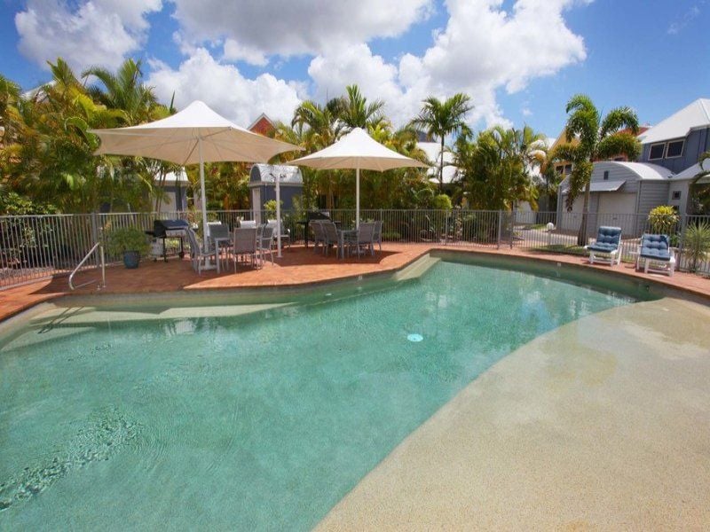 22/18 ' Palm Cove ' Maroochy Waters Drive Maroochydore QLD, Maroochydore - Thumbnail 2