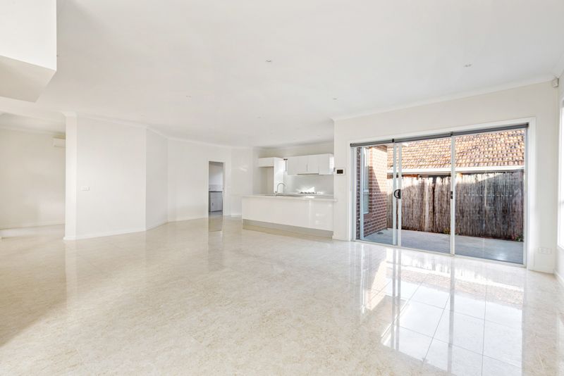 2/24 Beaumont Parade, West Footscray - Thumbnail 5