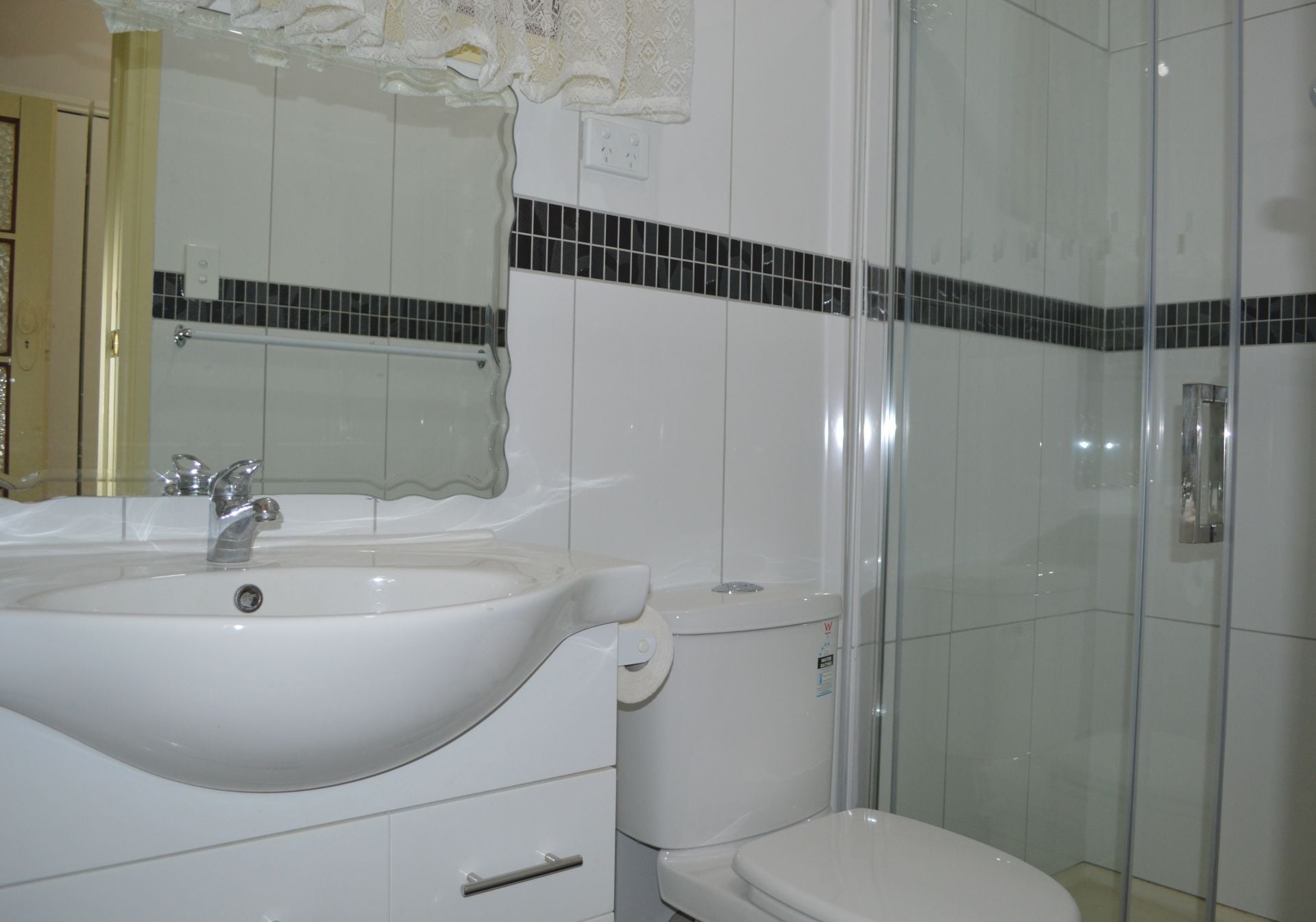 SPACIOUS FAMILY HOME IN IDYLLIC RESERVOIR LOCATION  *Insp Wed 27th Jun @ 5:10pm*