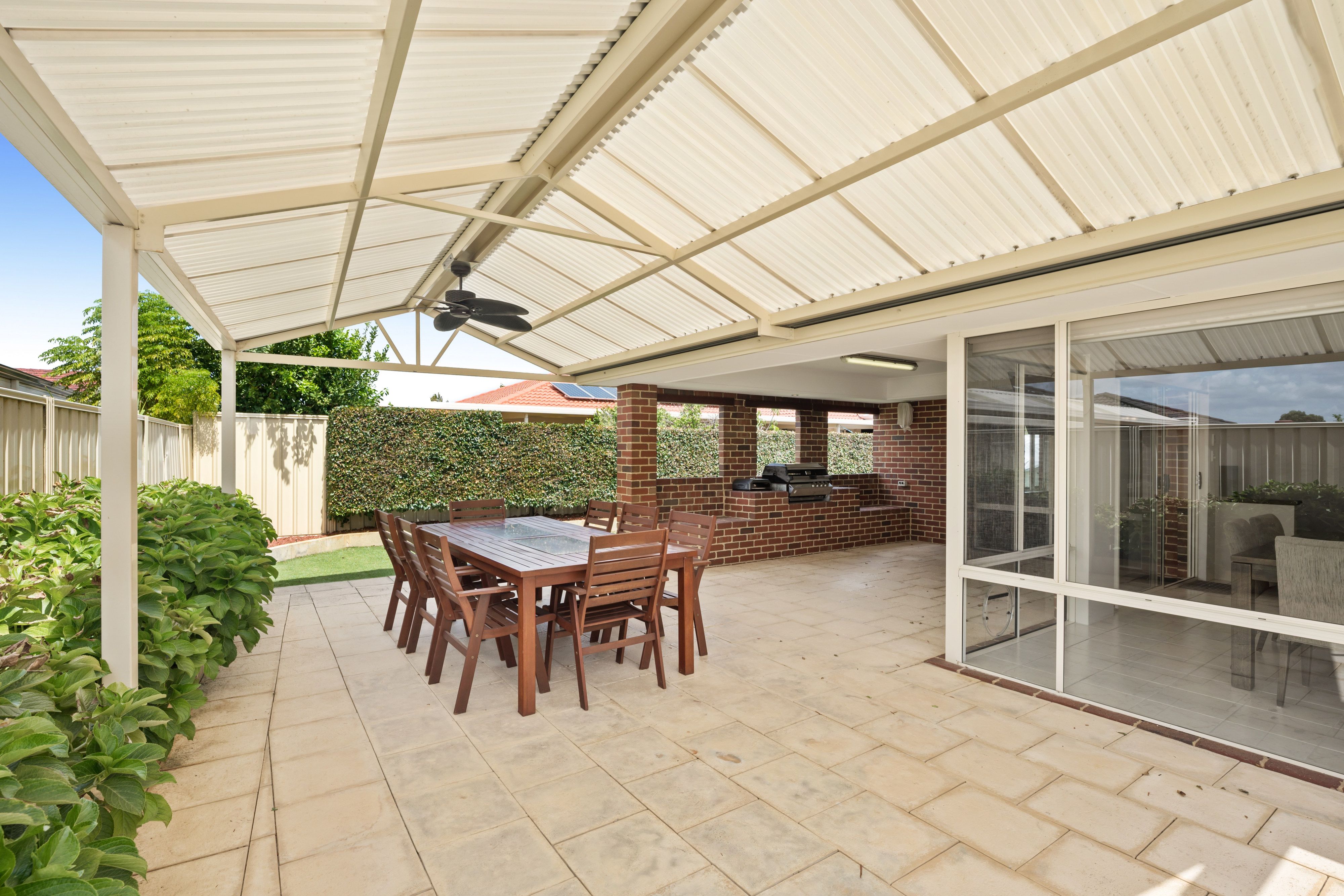 Real Estate For Sale 114 Southacre Drive Canning Vale , WA