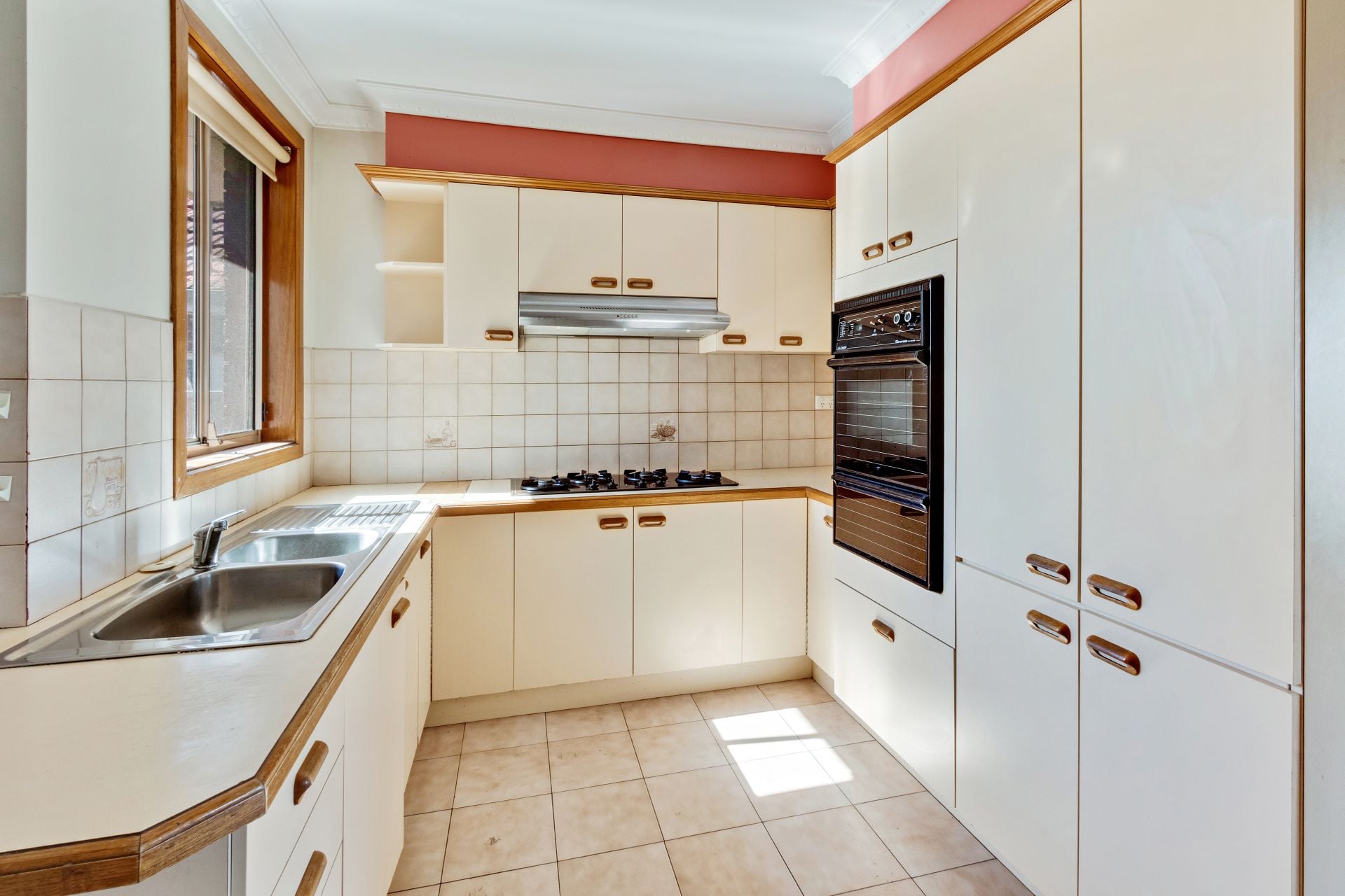 WHERE LOCATION MEETS CONVENIENCE