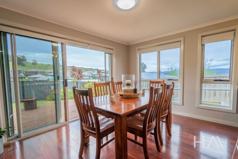 12 Butler Avenue Riverside, Riverside - Thumbnail 5