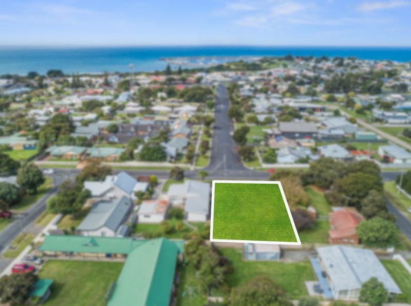 41 Mclachlan Street, Apollo Bay, VIC, Apollo Bay - Thumbnail 2