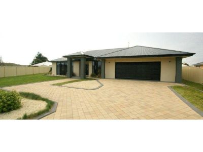 21 Cordell Place, TURNERS BEACH, Turners Beach - Thumbnail 3