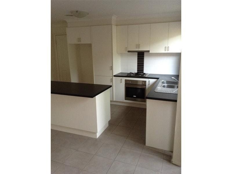 Contemporary, Low Maintenance Home! *** INSPECTION THURSDAY 26TH JUNE AT 4-4:15PM & SATURDAY 28TH AT 11:00-11:15AM ******