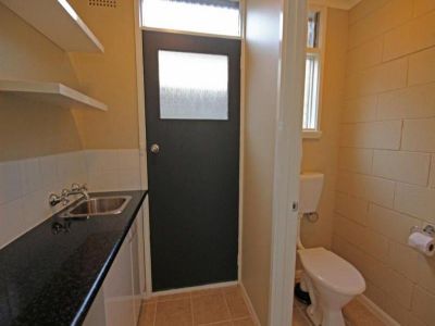 1/44D Gunn Street, DEVONPORT, Devonport - Thumbnail 3