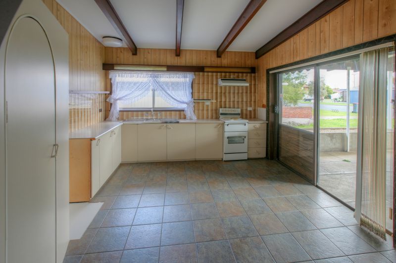 342 Sutherland Street Lavington NSW, Lavington - Thumbnail 5