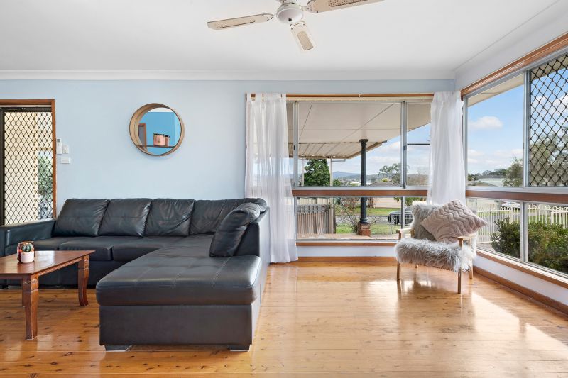 Real Estate For Sale 29 Etheridge Crescent Edgeworth , NSW