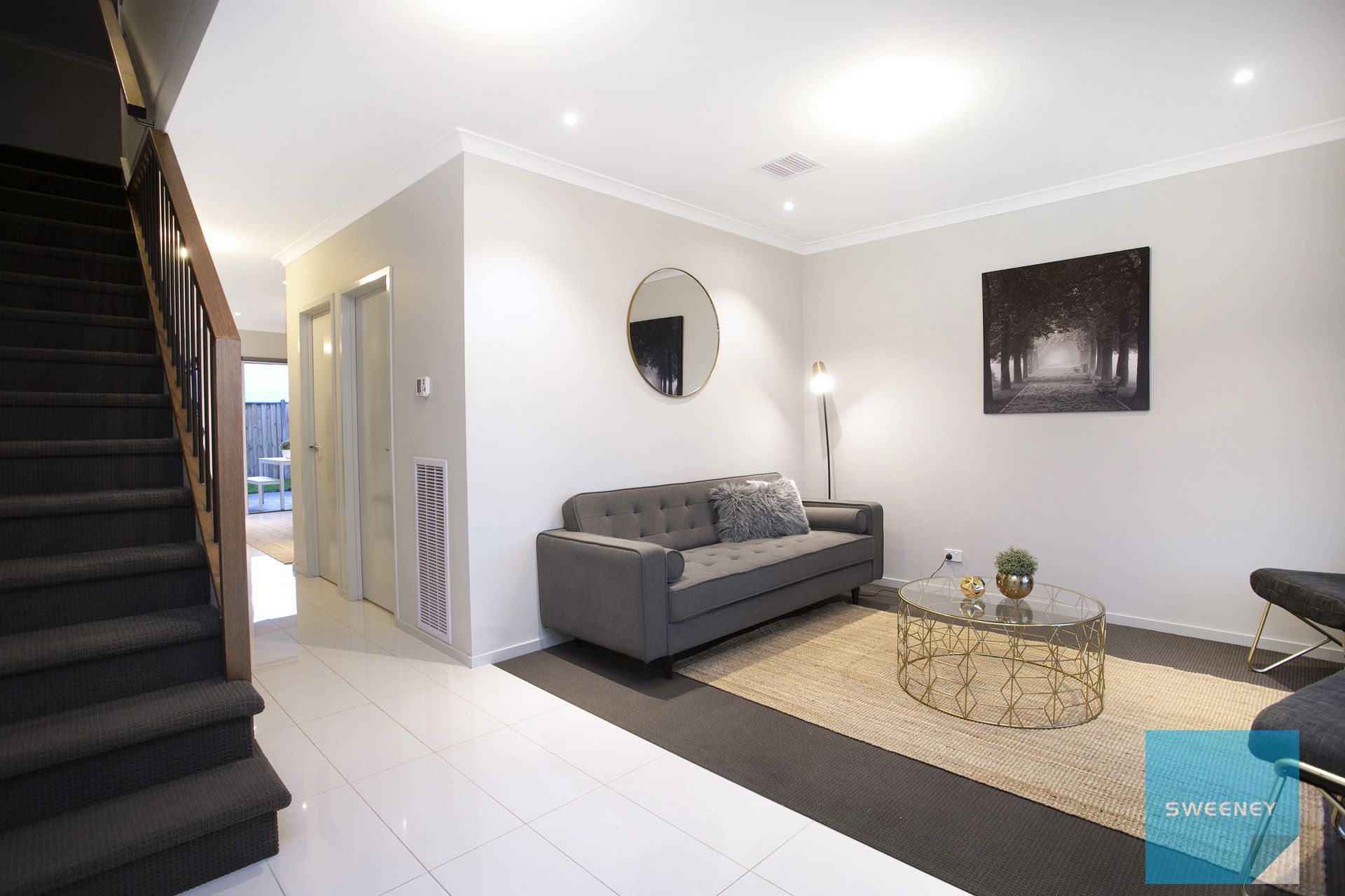 9 Mawson Way, Fraser Rise - Thumbnail 3