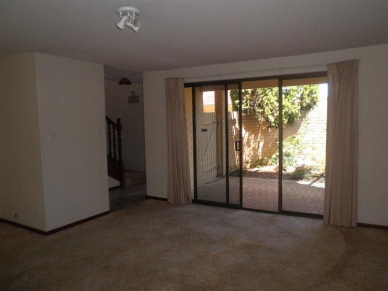 Real Estate For Sale 6/84 Comer Street Como , WA