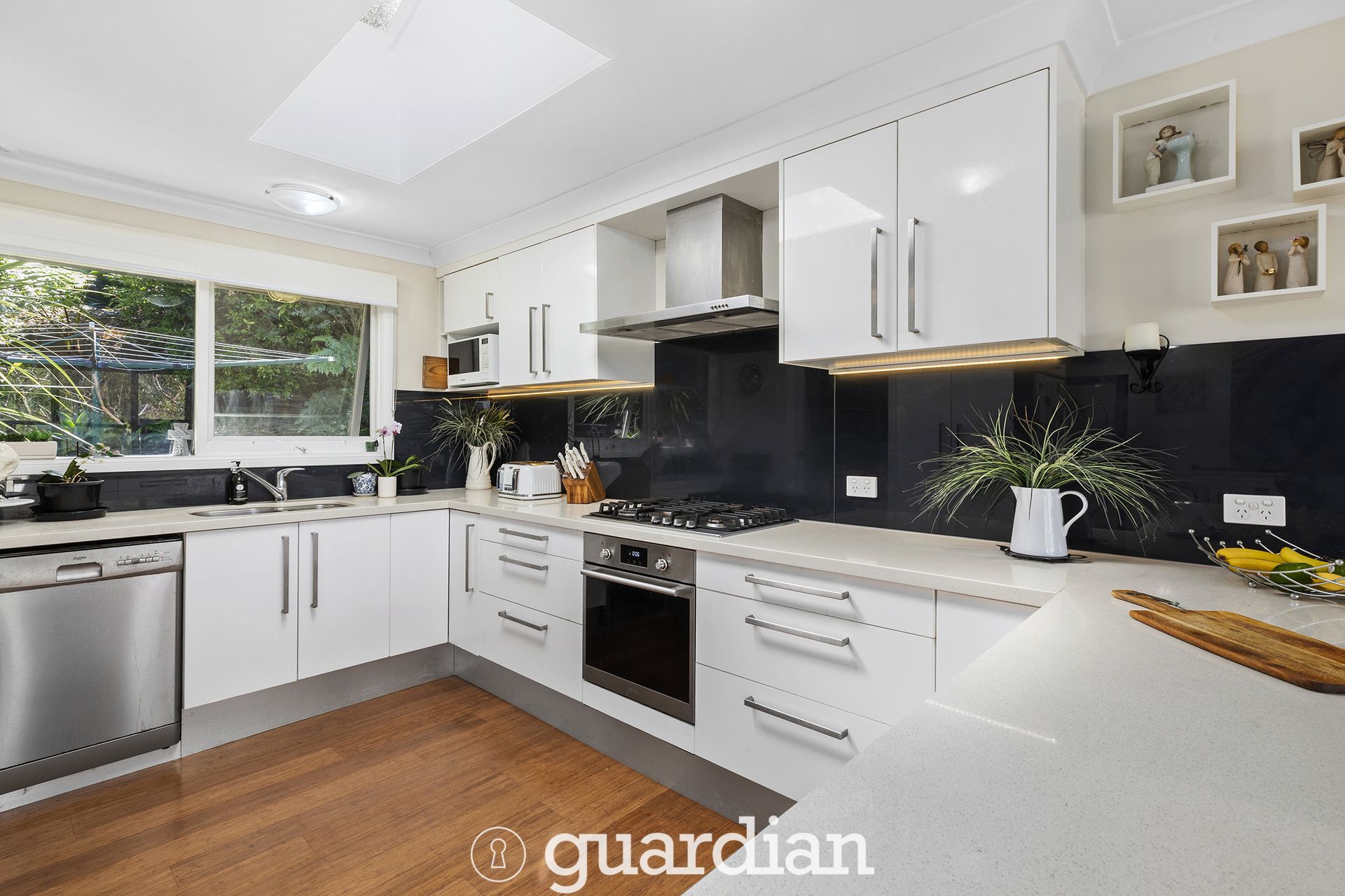 18 Ti Tree Crescent Berowra NSW, Berowra - Thumbnail 6