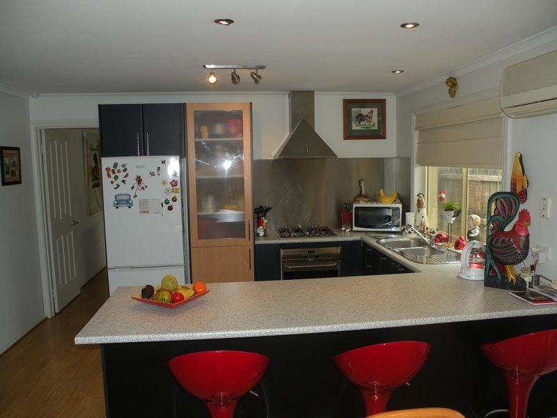 9 Bushmans Way SOUTH MORANG, South Morang - Thumbnail 3