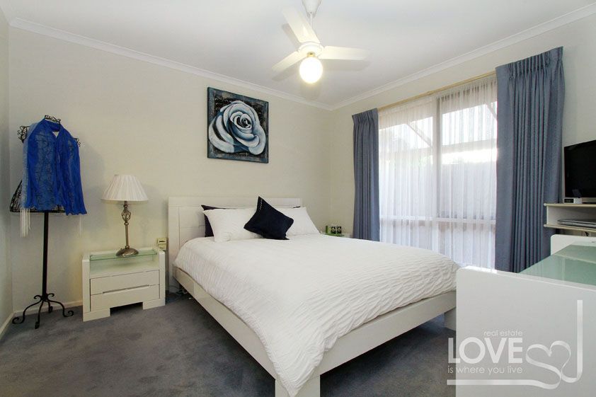 Location + Size = Amazing Family Living