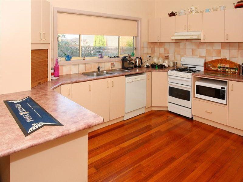 1/17 Furzer Street, Preston