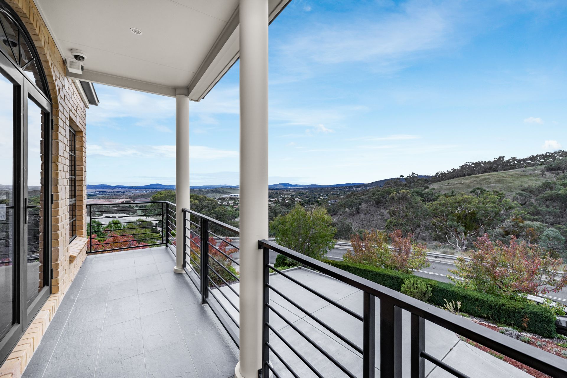 66 Waterfall Drive Jerrabomberra NSW, Jerrabomberra - Thumbnail 3