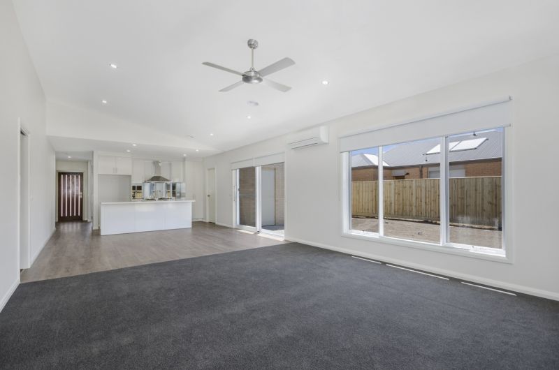 3 Baradine Drive Ocean Grove VIC, Ocean Grove - Thumbnail 3