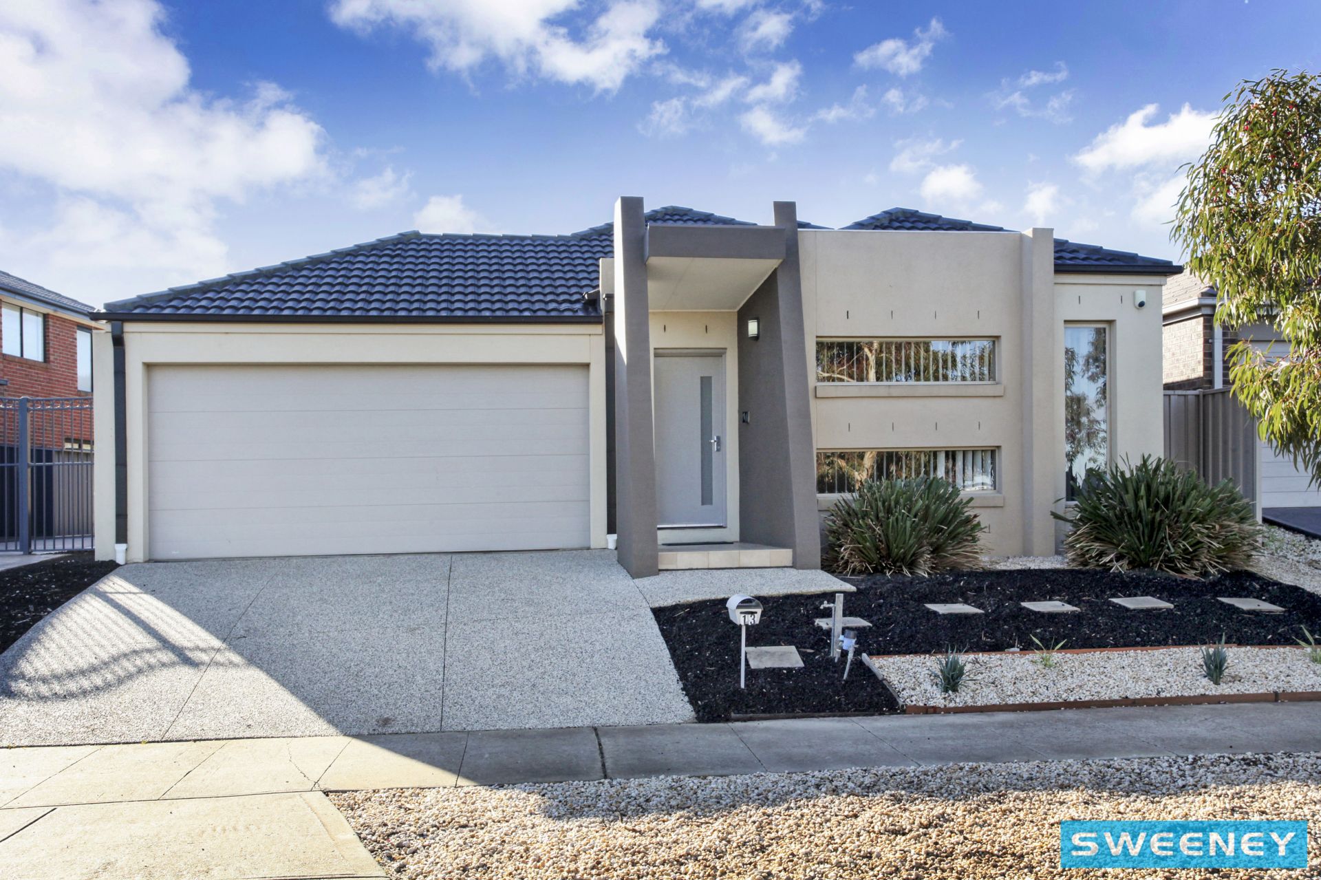 13 Turitable Way, Caroline Springs - Thumbnail 2