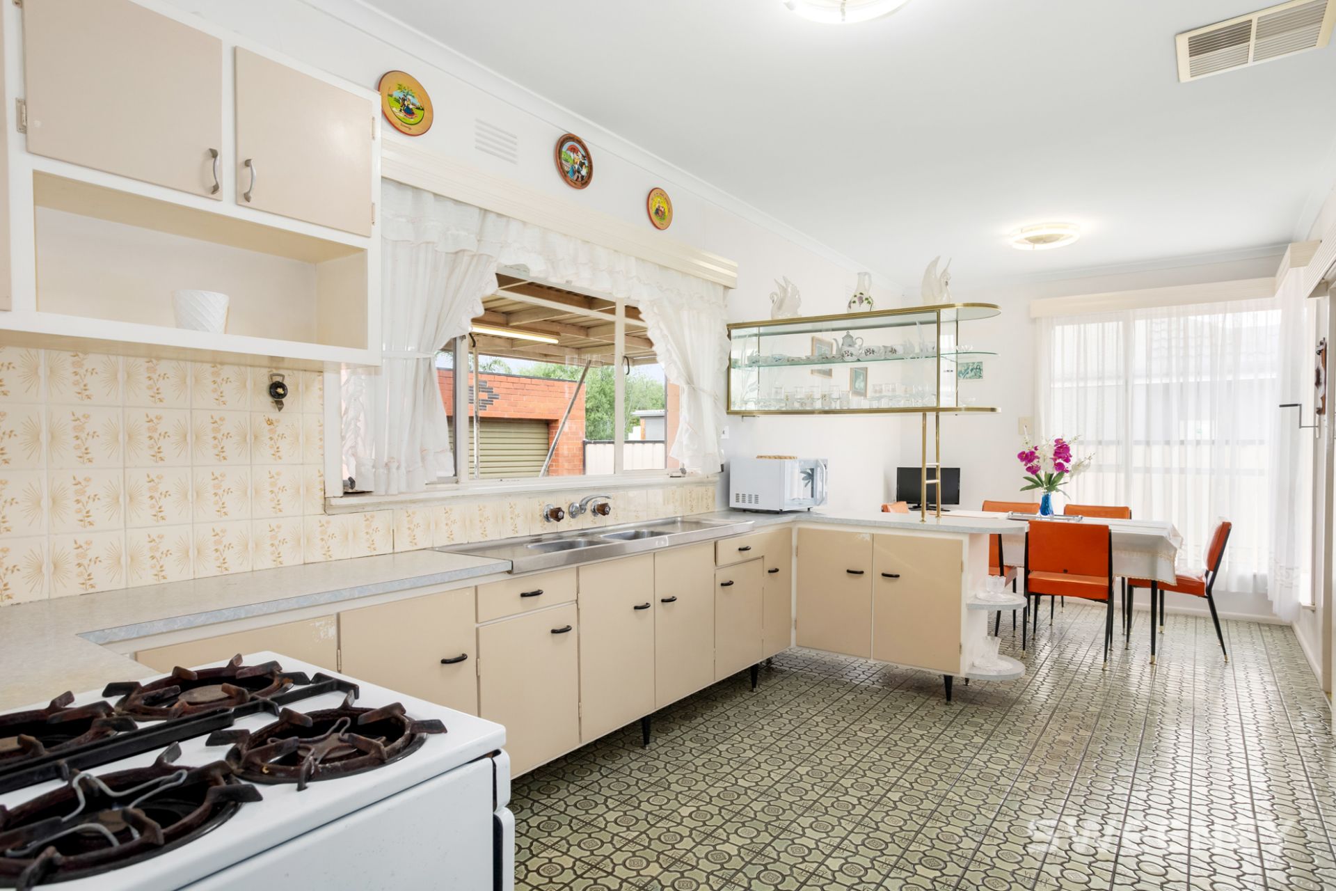 22 Rosala Avenue, Altona North - Thumbnail 7