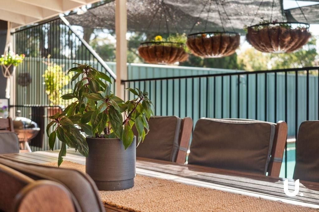 Bligh Park 21 Surprise Crescent