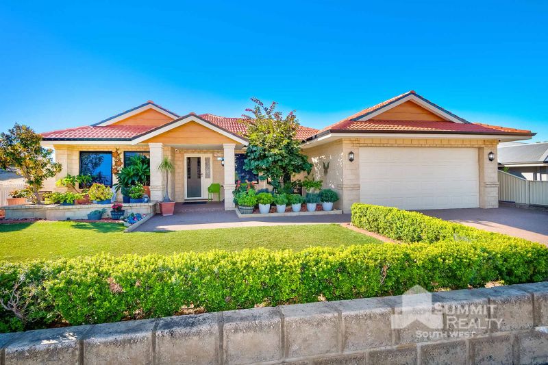 Real Estate For Sale 19 Carramar Street Binningup , WA