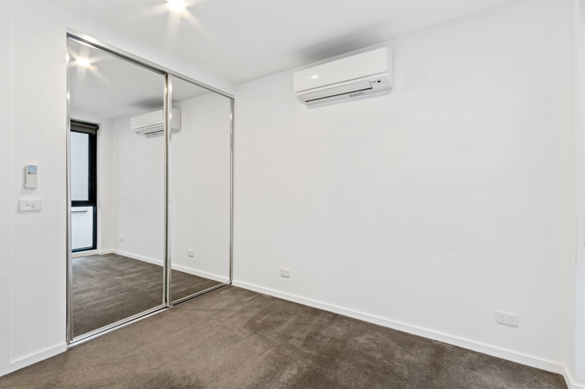 Luxurious Designer Apartment in Abbotsford with Premium Features