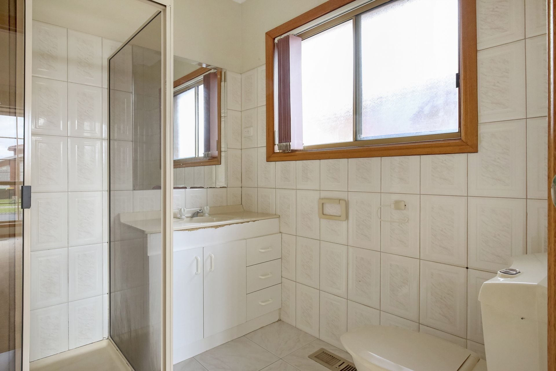 FABULOUS FAMILY HOME - DONT MISS OUT!
