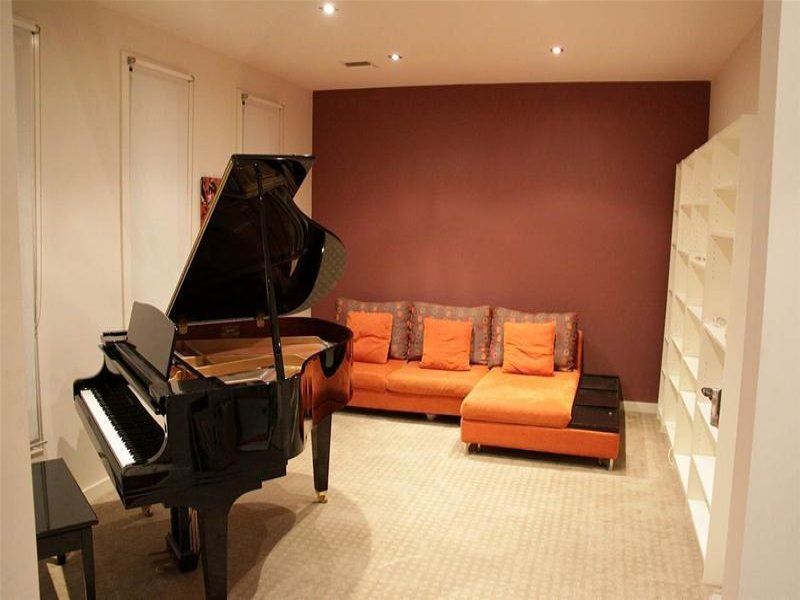 The Ideal Family Abode