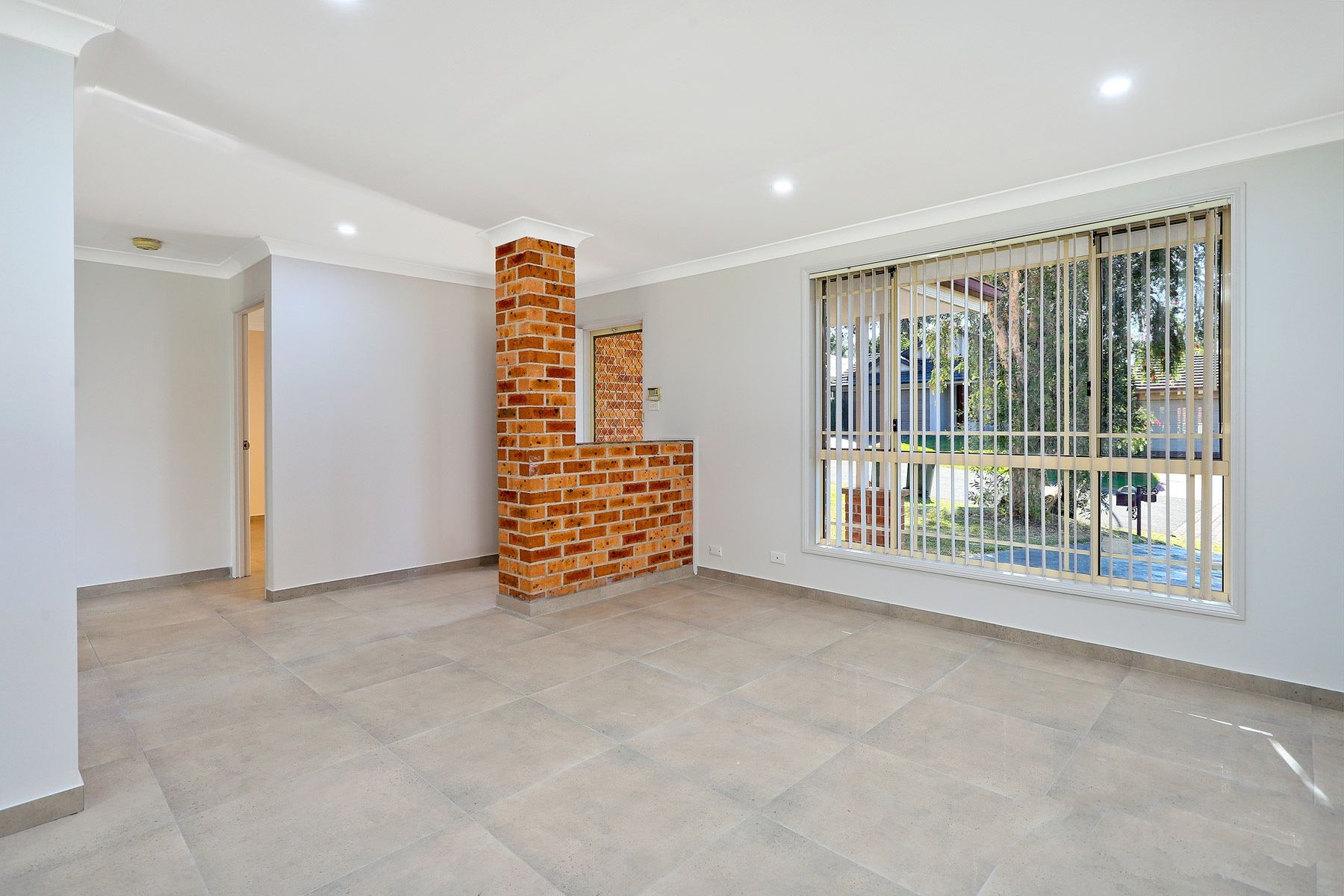 Real Estate For Lease 18 Mandarin Way Glenwood , NSW