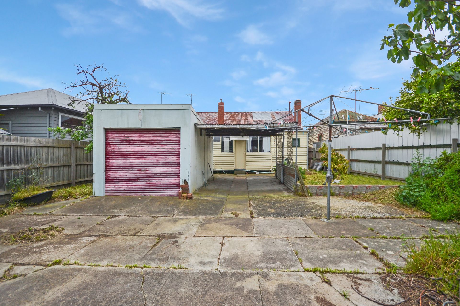 Spacious living on Pender