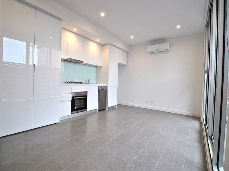 105/356 Carlisle Street, St Kilda East - Thumbnail 3