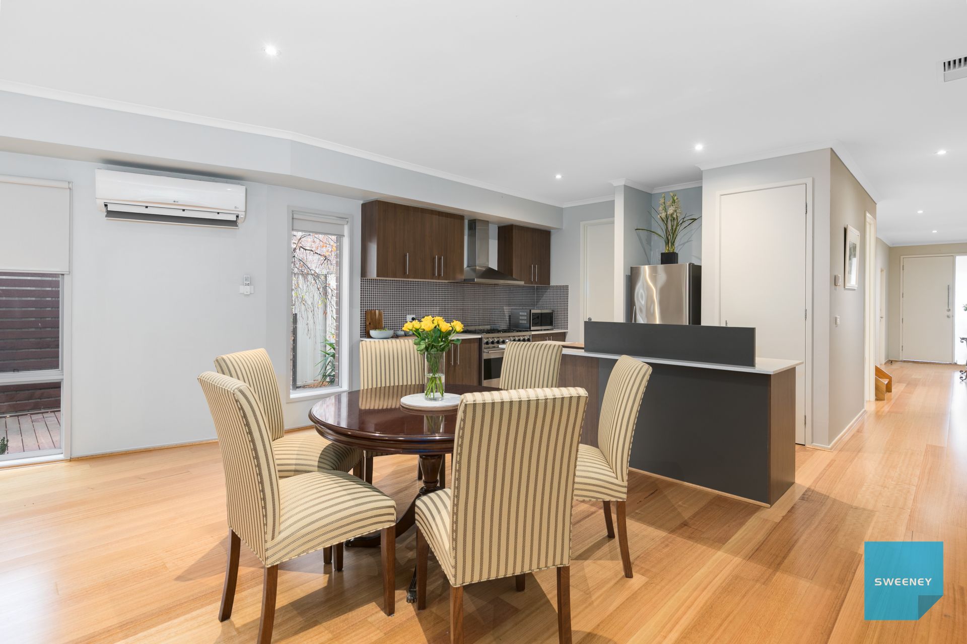 11 Beacon Lane, Caroline Springs - Thumbnail 3