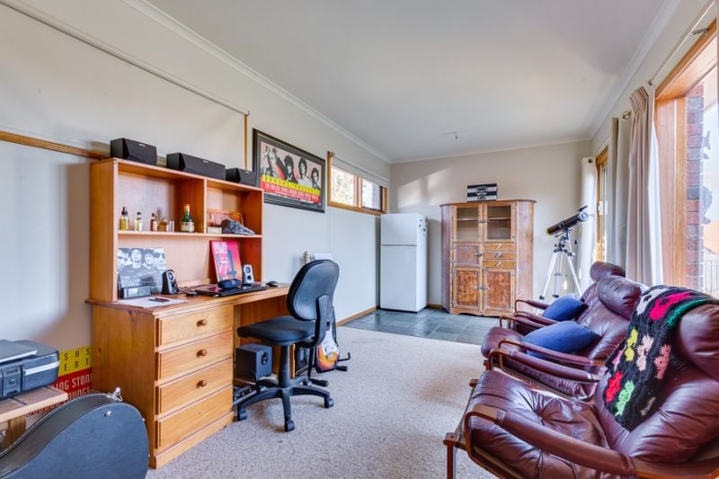 9 Ascot Avenue, Bacchus Marsh - Thumbnail 8