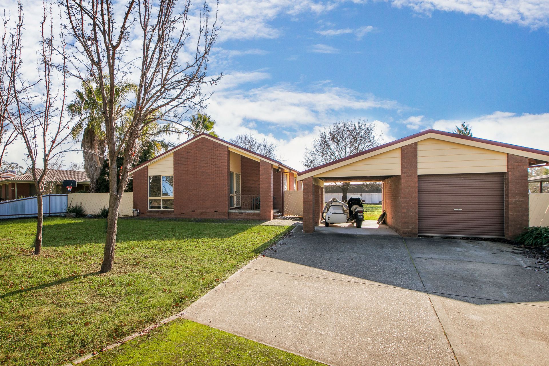 136 Pioneer Drive, Jindera Kane Real Estate