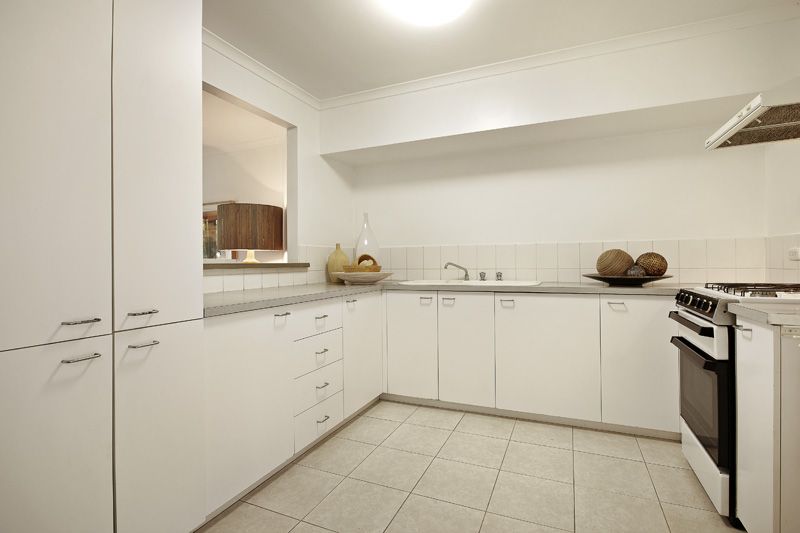 11 Youlden Street, Kensington - Thumbnail 4