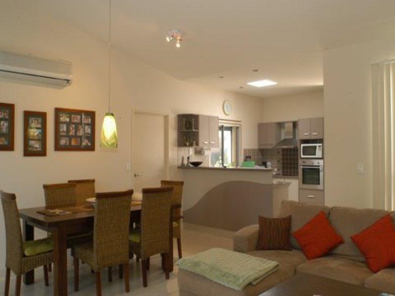 1/239 Kawana Way PARREARRA QLD, Parrearra - Thumbnail 4